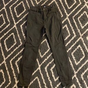 Gap dark gray skinny chino’s size 6